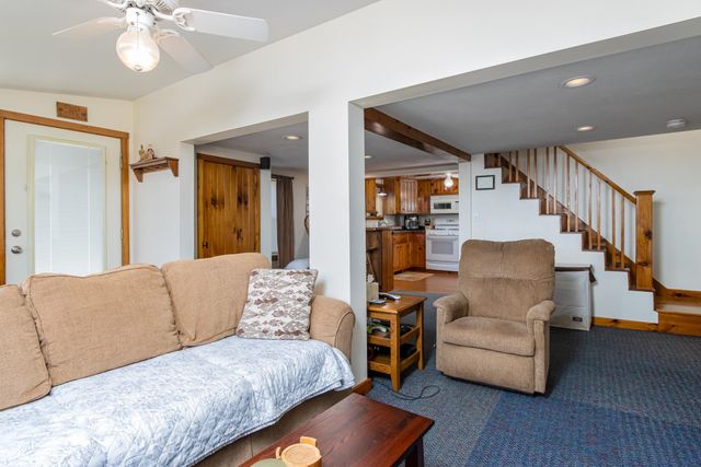 134 Chases Grove Road, Derry, NH 03038