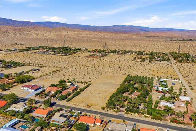 30814 Desert Moon Drive, Thousand Palms, CA 92276