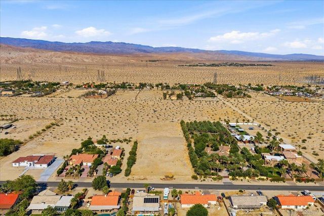 30814 Desert Moon Drive, Thousand Palms, CA 92276