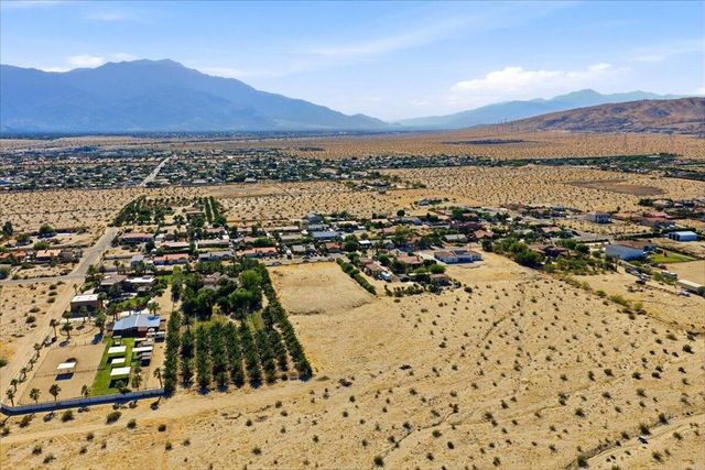 30814 Desert Moon Drive, Thousand Palms, CA 92276