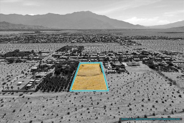 30814 Desert Moon Drive, Thousand Palms, CA 92276