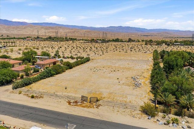 30814 Desert Moon Drive, Thousand Palms, CA 92276