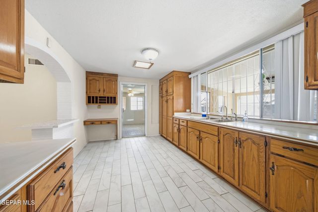 5436 EDMONTON Avenue, El Paso, TX 79924