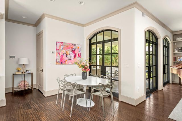 2216 Stanmore Drive, Houston, TX 77019