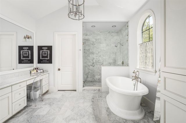 2216 Stanmore Drive, Houston, TX 77019