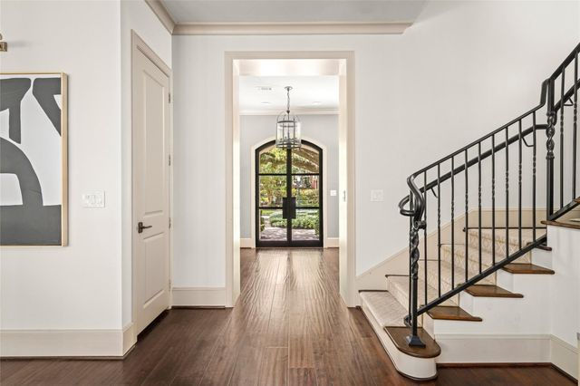 2216 Stanmore Drive, Houston, TX 77019