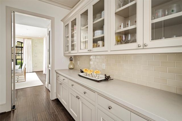 2216 Stanmore Drive, Houston, TX 77019