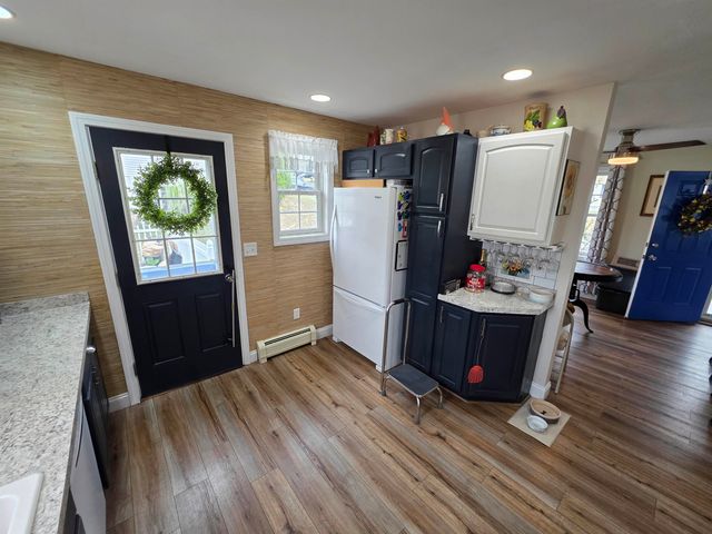 66 Sky View Drive, Farmington, NH 03835