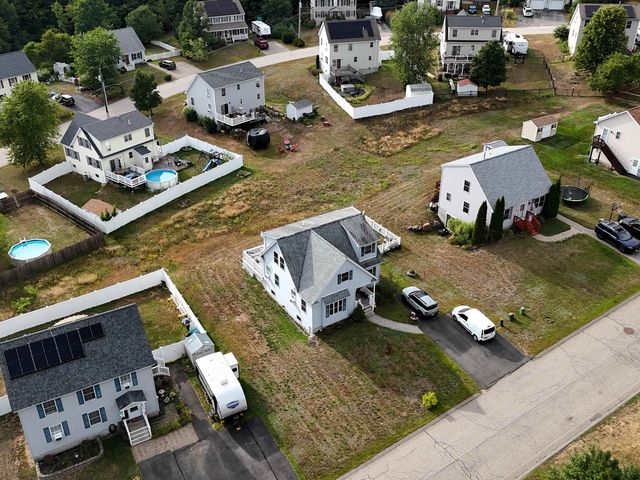 66 Sky View Drive, Farmington, NH 03835