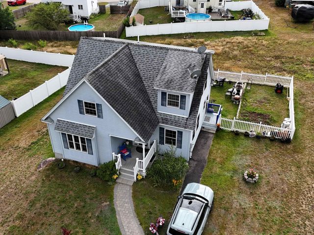 66 Sky View Drive, Farmington, NH 03835