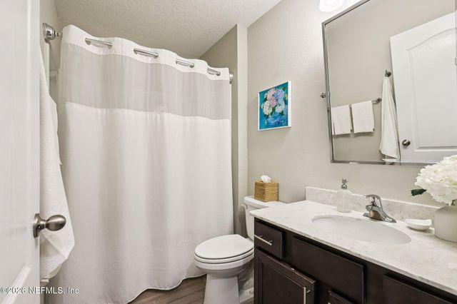 3160 SPOTTED BASS Lane, Jacksonville, FL 32226