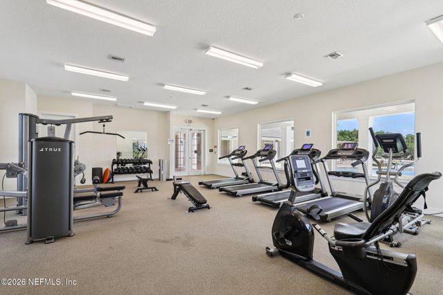 3160 SPOTTED BASS Lane, Jacksonville, FL 32226