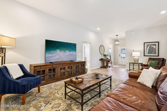 3160 SPOTTED BASS Lane, Jacksonville, FL 32226