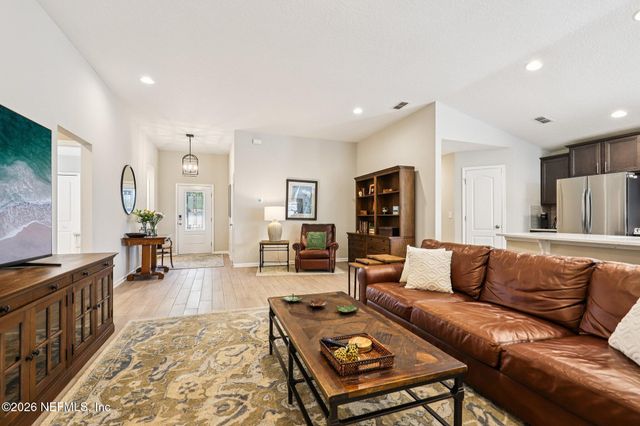 3160 SPOTTED BASS Lane, Jacksonville, FL 32226