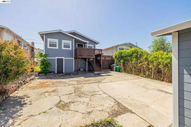 2023 46th Ave, Oakland, CA 94601