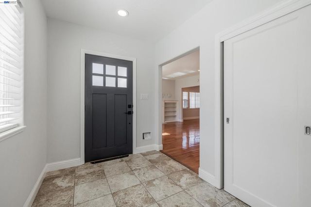 2023 46th Ave, Oakland, CA 94601