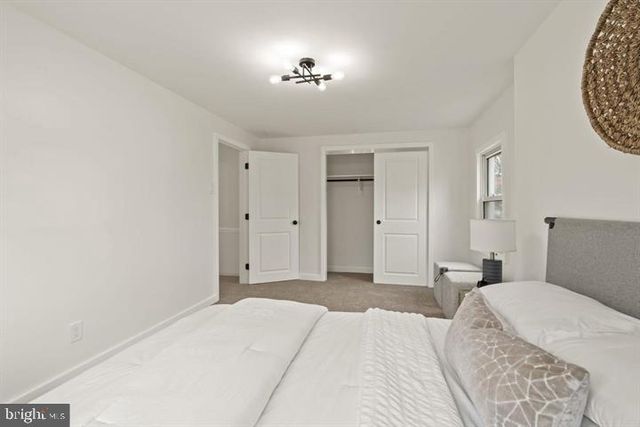 500 UNIVERSITY BLVD, Wenonah, NJ 08090