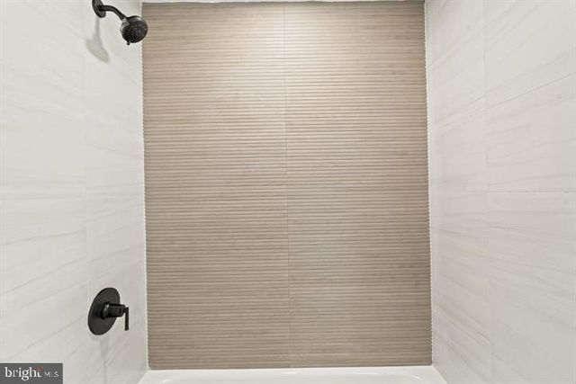 500 UNIVERSITY BLVD, Wenonah, NJ 08090