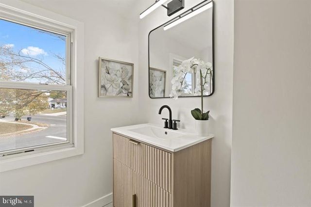 500 UNIVERSITY BLVD, Wenonah, NJ 08090