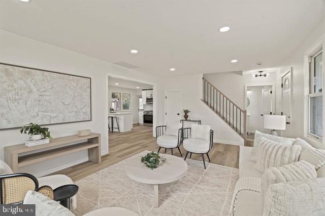 500 UNIVERSITY BLVD, Wenonah, NJ 08090