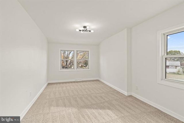 500 UNIVERSITY BLVD, Wenonah, NJ 08090