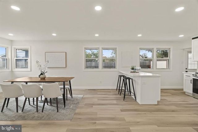 500 UNIVERSITY BLVD, Wenonah, NJ 08090