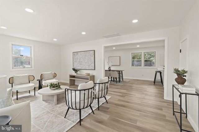 500 UNIVERSITY BLVD, Wenonah, NJ 08090