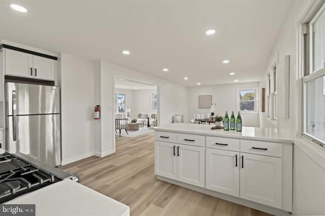 500 UNIVERSITY BLVD, Wenonah, NJ 08090