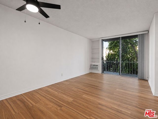 210 S La Fayette Park Place 201, Los Angeles, CA 90057