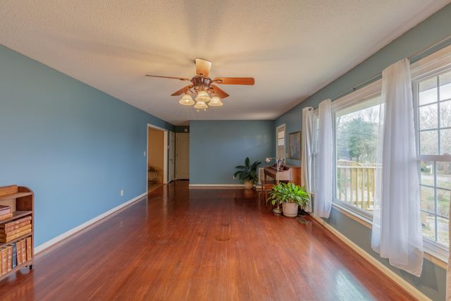 9309 Dividing Ridge Road, Soddy Daisy, TN 37379