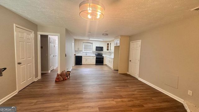 4091 Big Valley Trail, Stone Mountain, GA 30083