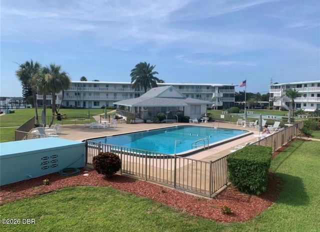 3009 N Halifax Avenue # 2, Daytona Beach, FL 32118