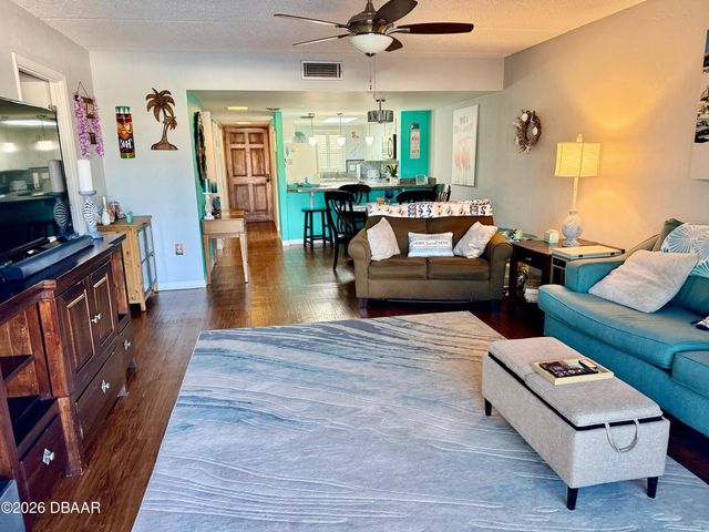 2626 S Atlantic Ave Apt 208, Daytona Beach Shores, FL 32118