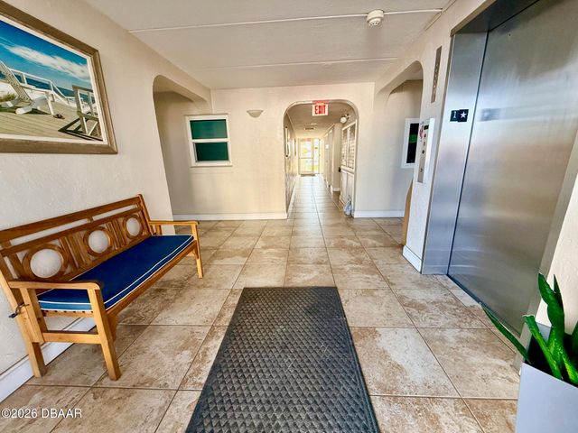 2626 S Atlantic Ave Apt 208, Daytona Beach Shores, FL 32118