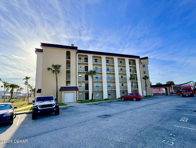 2626 S Atlantic Ave Apt 208, Daytona Beach Shores, FL 32118