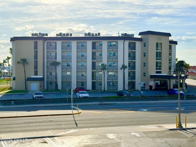 2626 S Atlantic Ave Apt 208, Daytona Beach Shores, FL 32118