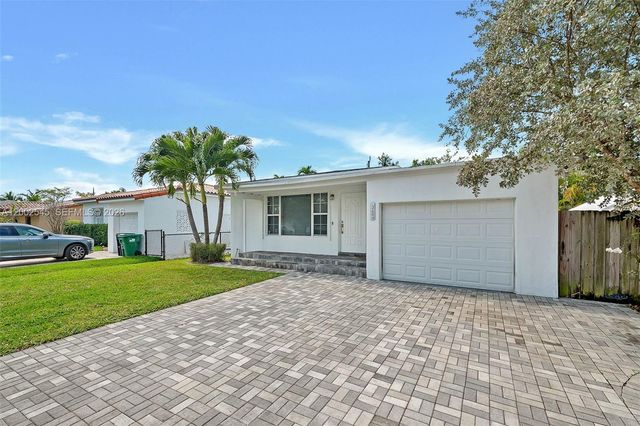 3604 SW 60th Ave, Miami, FL 33155