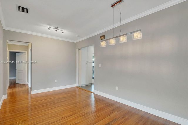 3604 SW 60th Ave, Miami, FL 33155