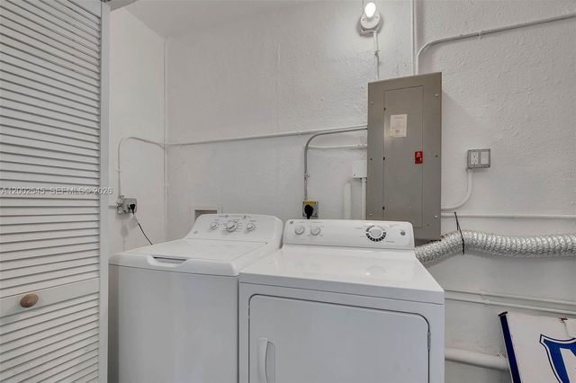 3604 SW 60th Ave, Miami, FL 33155