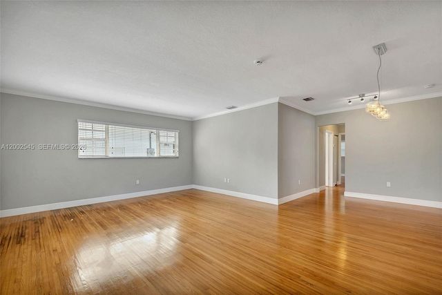 3604 SW 60th Ave, Miami, FL 33155