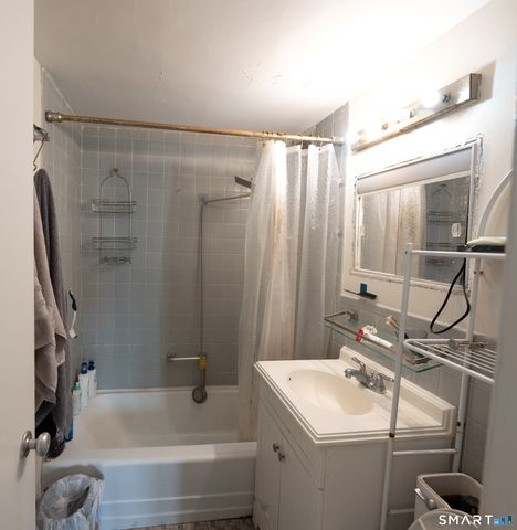 100 York Street 15M, New Haven, CT 06511