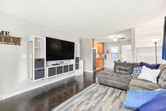 23 Cemetery Road, Milford, OH 45150