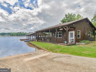 800 Rocky Point Road, Covington, GA 30014