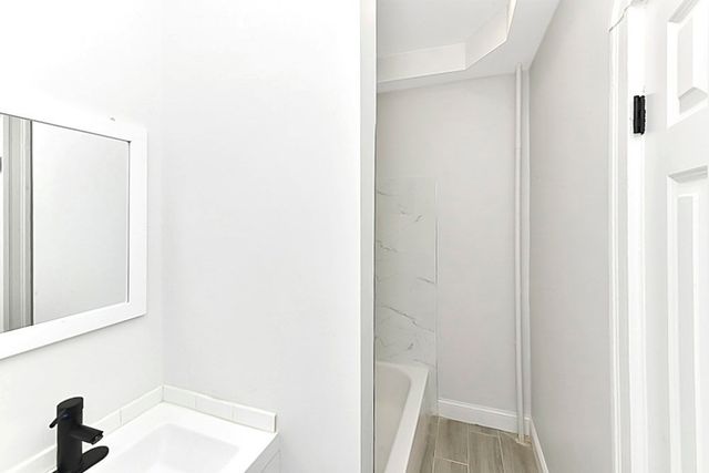 109 Walnut St, Somerville, MA 02145