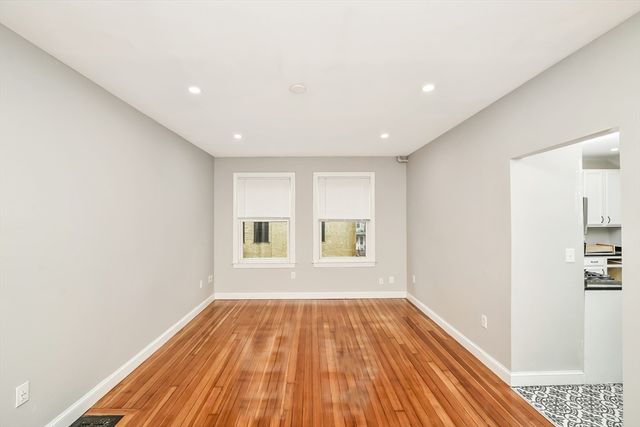 109 Walnut St, Somerville, MA 02145