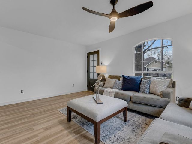 1404 N Bradley Street, Mckinney, TX 75069