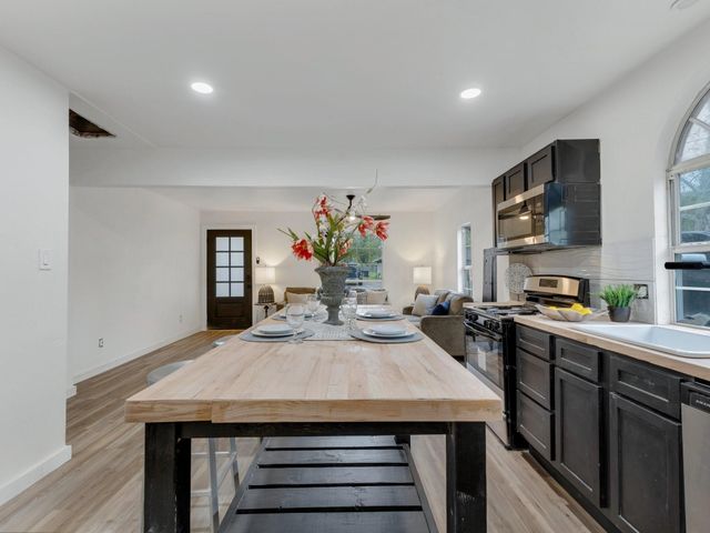 1404 N Bradley Street, Mckinney, TX 75069