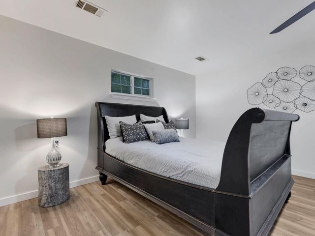 1404 N Bradley Street, Mckinney, TX 75069