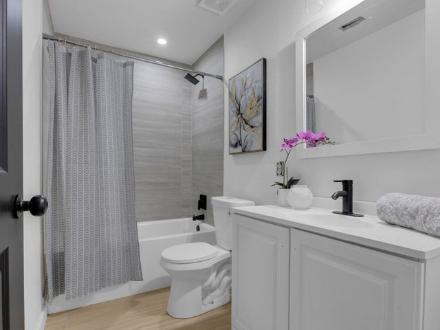 1404 N Bradley Street, Mckinney, TX 75069