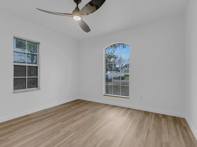 1404 N Bradley Street, Mckinney, TX 75069